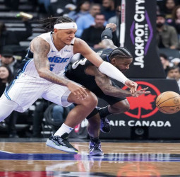 Asombrosa remontada de los Toronto Raptors sobre Orlando Magic, 93-109