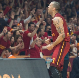 Galatasaray Odebank Istanbul, campeón de la Eurocup (78-67)
