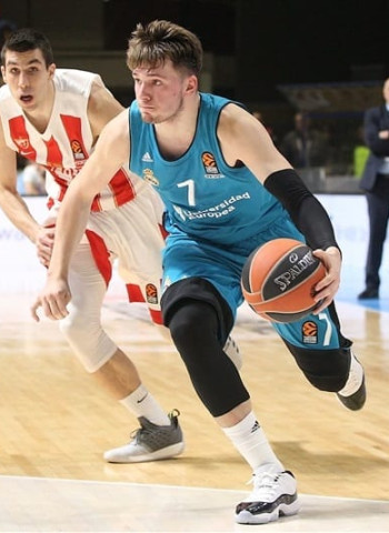 Doncic decide ante el Estrella Roja con un triple en el último segundo (79-82)