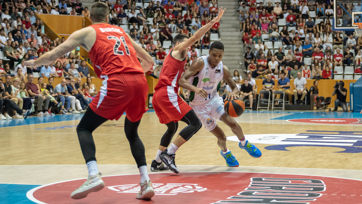 Bàsquet Girona, más colista tras caer ante el Unicaja (59-73)