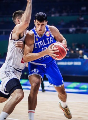 Italia logra una impresionante remontada y deja atónita a Serbia (78-76)