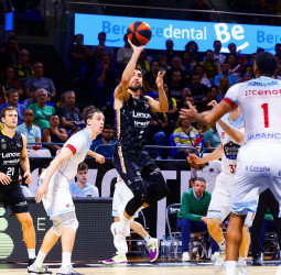 Vuelta a la acb con un partidazo de máxima exigencia