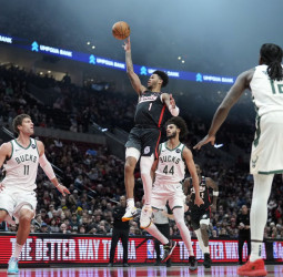 Los Blazers le tienen tomada la medida a los Bucks, 112-125