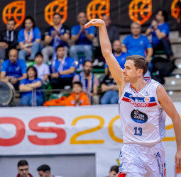 Demostración de carácter de Monbus Obradoiro para alcanzar la Final, 86-71