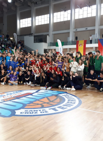 Real Madrid y SPAR Gran Canaria, campeones del ‘XXIII Fred Olsen Express International Basketball Tournament’