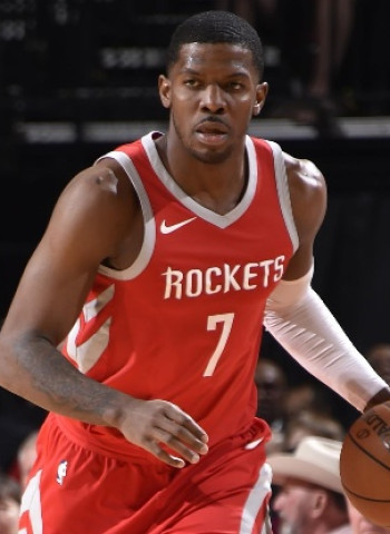 Los Boston Celtics sacan del retiro a Joe Johnson