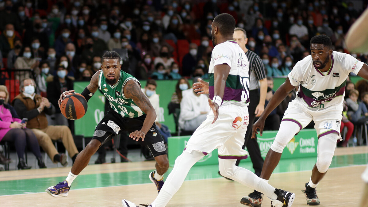 El Unicaja se lleva un derbi andaluz vibrante en Sevilla (73-79)