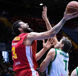 Un UCAM Murcia sobresaliente ante el Real Betis (77-103)