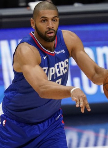 Heat, Pacers, Warriors y sus Clippers, interesados en Nicolas Batum