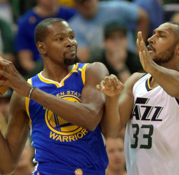 [3-0] Los Warriors tiran de un excelente Durant para superar a los Jazz (101-92)