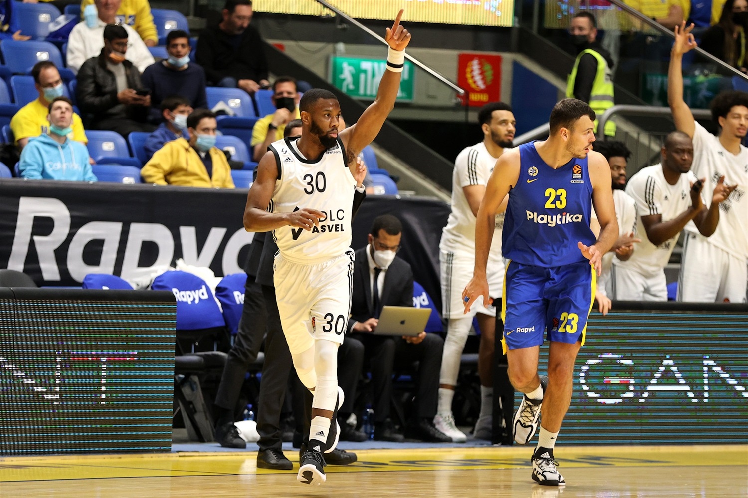 El ASVEL Villeurbanne supera al Maccabi (67-74)