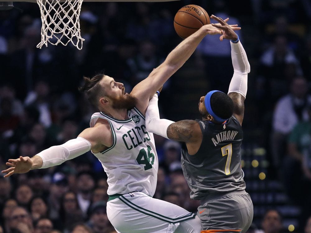 Aron Baynes es traspasado a los Phoenix Suns