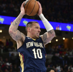 Daniel Theis, cerca de unirse al Mónaco