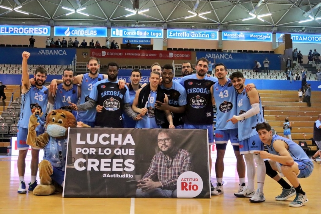 Breogán de Lugo, 10 tuis deseando su remontada ante el Granada