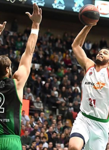 Victoria agónica del Baskonia que complica las opciones de Copa del Joventut (67-68)