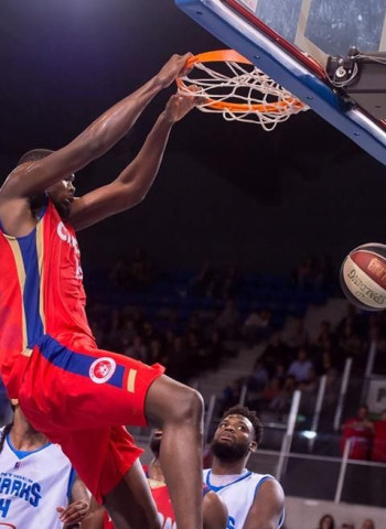La opción de Moustapha Fall coge fuerza en el Real Madrid