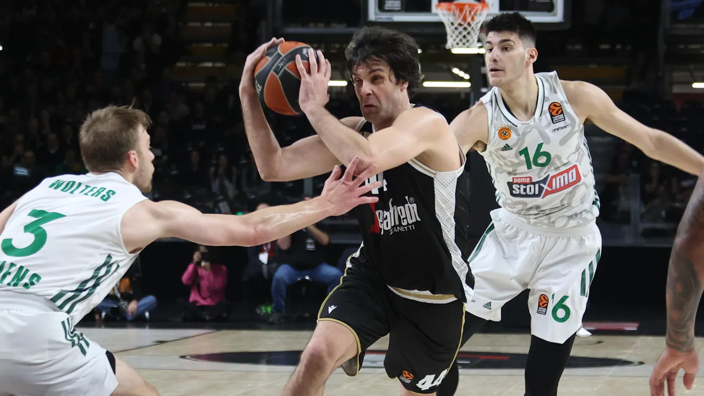 La Virtus Bolonia se impone sin demasiado sufrimiento, ante el Panathinaikos, 74-64