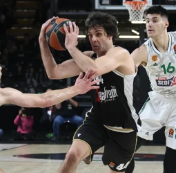 La Virtus Bolonia se impone sin demasiado sufrimiento, ante el Panathinaikos, 74-64
