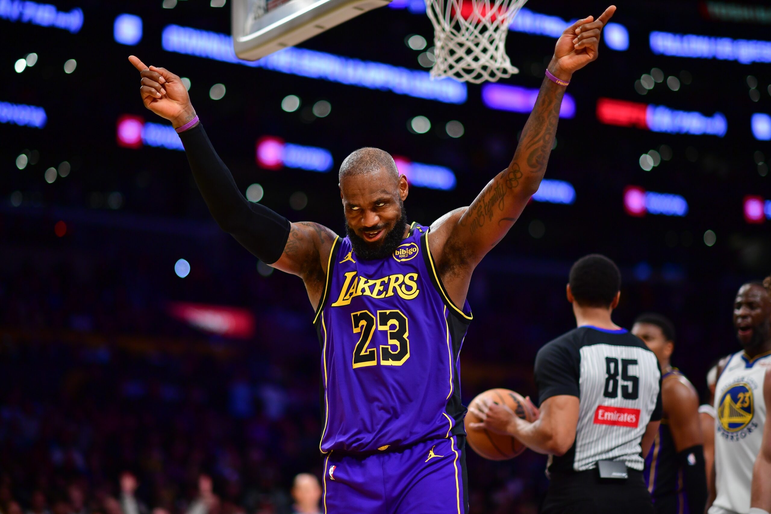 LeBron James, objeto de deseo: cuatro equipos ya han preguntado por él