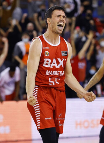 Dani Pérez decide sobre la bocina un partido apoteósico (95-93)