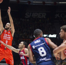 La Fonteta, preparada para ser clave en el tercer partido de semifinales ante Baskonia