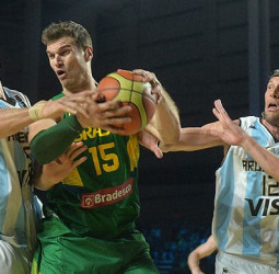 Tiago Splitter anuncia su retirada del baloncesto profesional