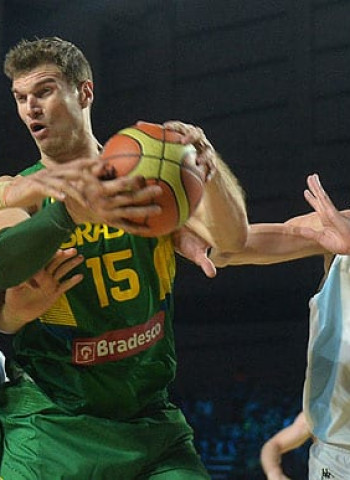 Tiago Splitter anuncia su retirada del baloncesto profesional