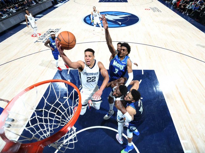 [4-2] Los Grizzlies, remontada y a la segunda ronda (114-106)