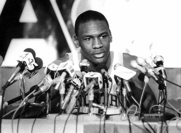 Michael Jordan, del primer al último baile (9): draft 84, pachangas NBA, Larry Wright y Julio Torres del Estu a Valladollid