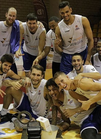 San Pablo Burgos, campeón del Torneo EncestaRías (79-83)