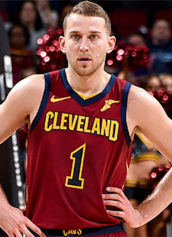 Nik Stauskas fichará por los Miami Heat