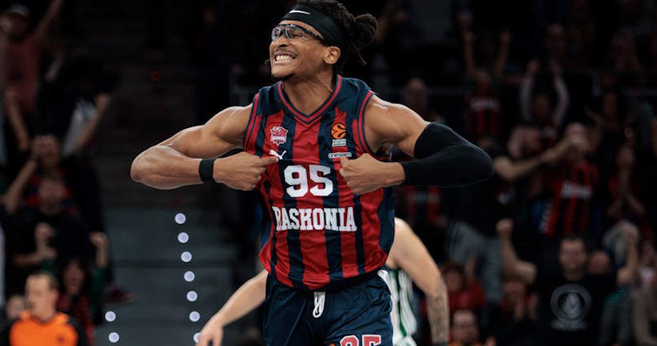 Chima Moneke, anhelo del Barcelona