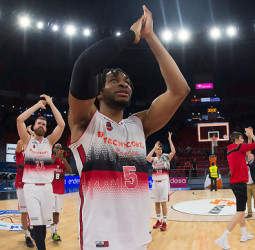 Stan Okoye, récord de puntos y valoración en Playoff del Tecnyconta