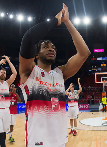 Stan Okoye, récord de puntos y valoración en Playoff del Tecnyconta