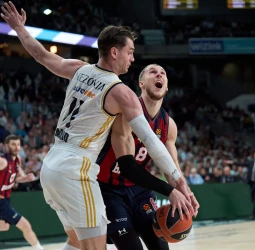El Real Madrid se hace fuerte en su feudo, 101-90 [2-0]