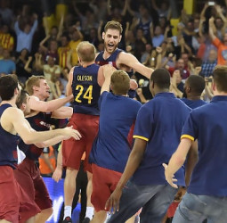 Partido digno de una final y victoria azulgrana con héroe griego (100-99)