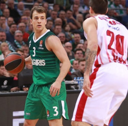 Zalgiris con su victoria ante el Armani Milán está un poco más cerca de los playoffs (77-65)