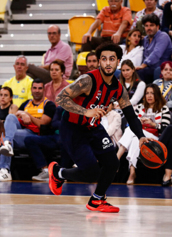 Un Howard de récord tumba al Gran Canaria (68-96)