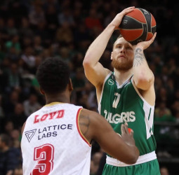 El Zalgiris Kaunas negocia la renovación de Ignas Brazdeikis