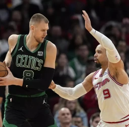 Unos mermados Rockets no pueden con los Celtics