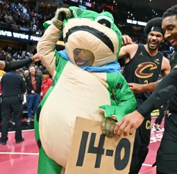 Las rachas de victorias más largas para comenzar una temporada en la NBA