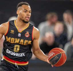 El AS Mónaco reincorpora a Elie Okobo