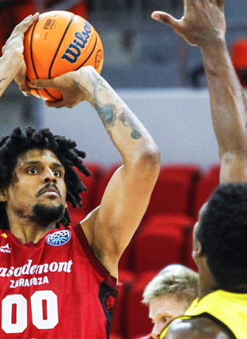 Casademont Zaragoza supera al Falco KC en el regreso de Justiz (85-76)