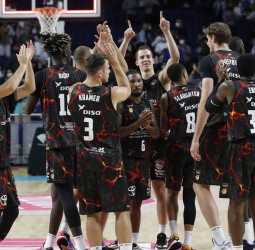 Asalto a la Casa Blanca (70-75)
