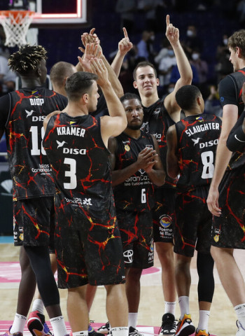 Asalto a la Casa Blanca (70-75)