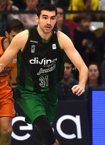 El Divina Seguros Joventut sigue soñando con la Copa. Destacados Todorovic y Dimitrijevic (83-74)