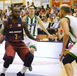 El nuevo Barça Lassa de Bartzokas se estrena con victoria (88-80)