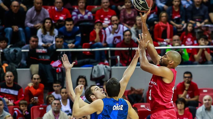 Tecnyconta Zaragoza, a puro rugido para seguir la racha (97-73)