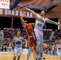 Nick Spires no continuará en el Monbus Obradoiro