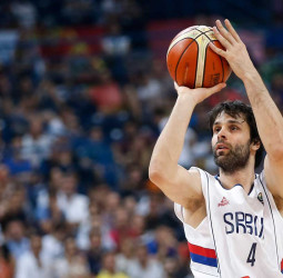 Milos Teodosic, otra estrella que se pierde el Eurobasket